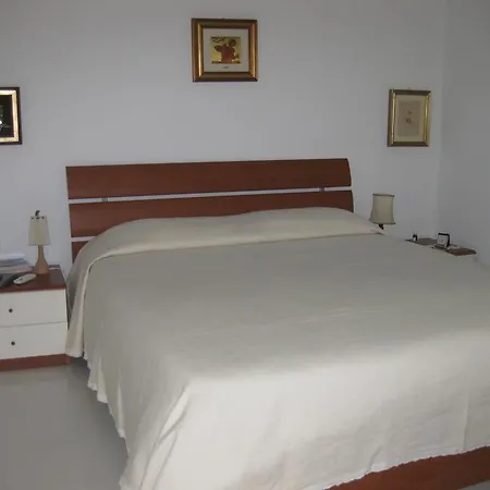 Holiday home Casa Vacanze Le Rose